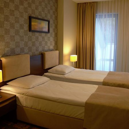 Hotel Via Baltica Łomża Dış mekan fotoğraf