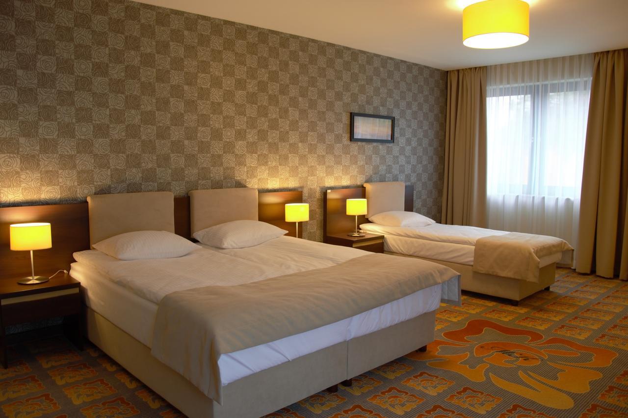 Hotel Via Baltica Łomża Dış mekan fotoğraf