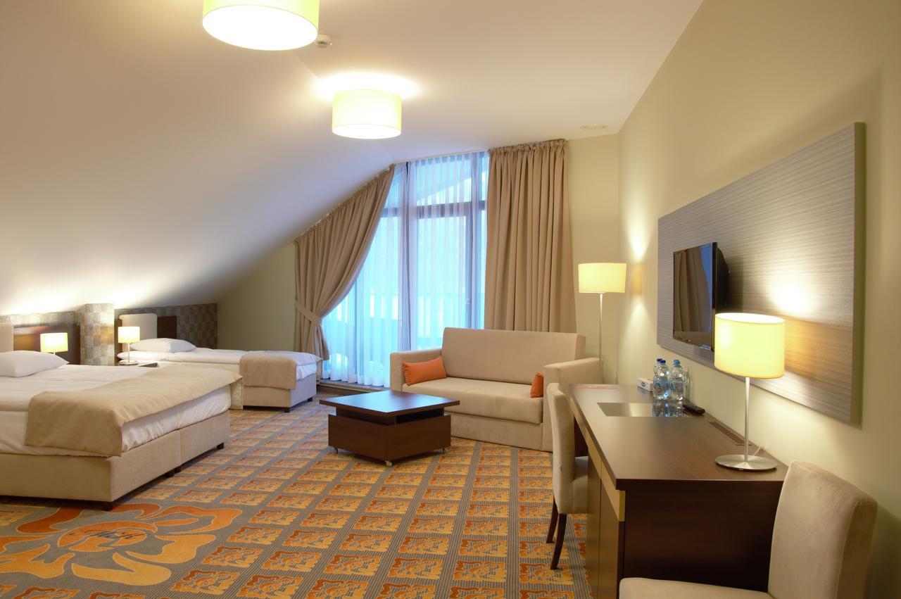 Hotel Via Baltica Łomża Oda fotoğraf